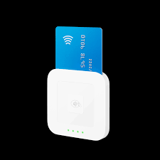 Square Reader accepting contactless card payment