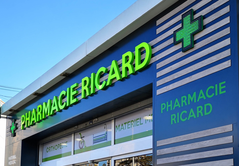 Pharmacie Ricard — réalisation PUB PRO