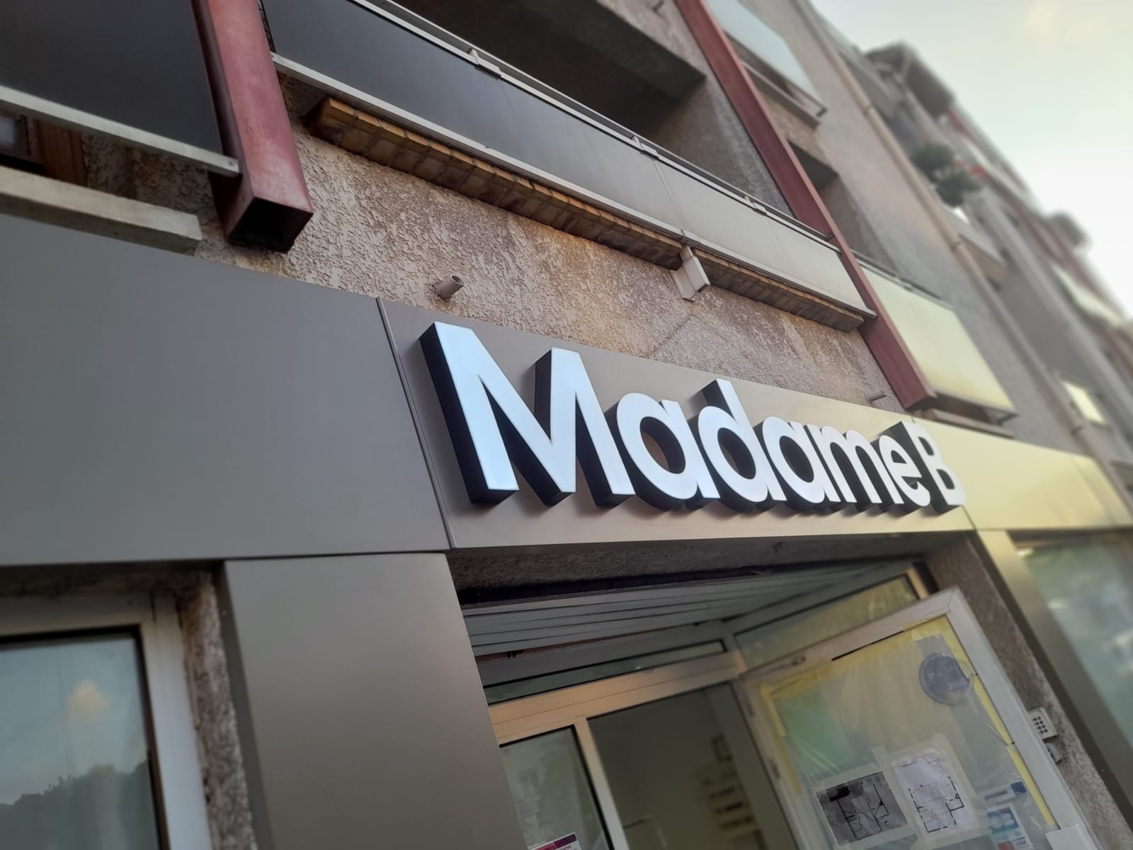 Enseigne — réalisation PUB PRO