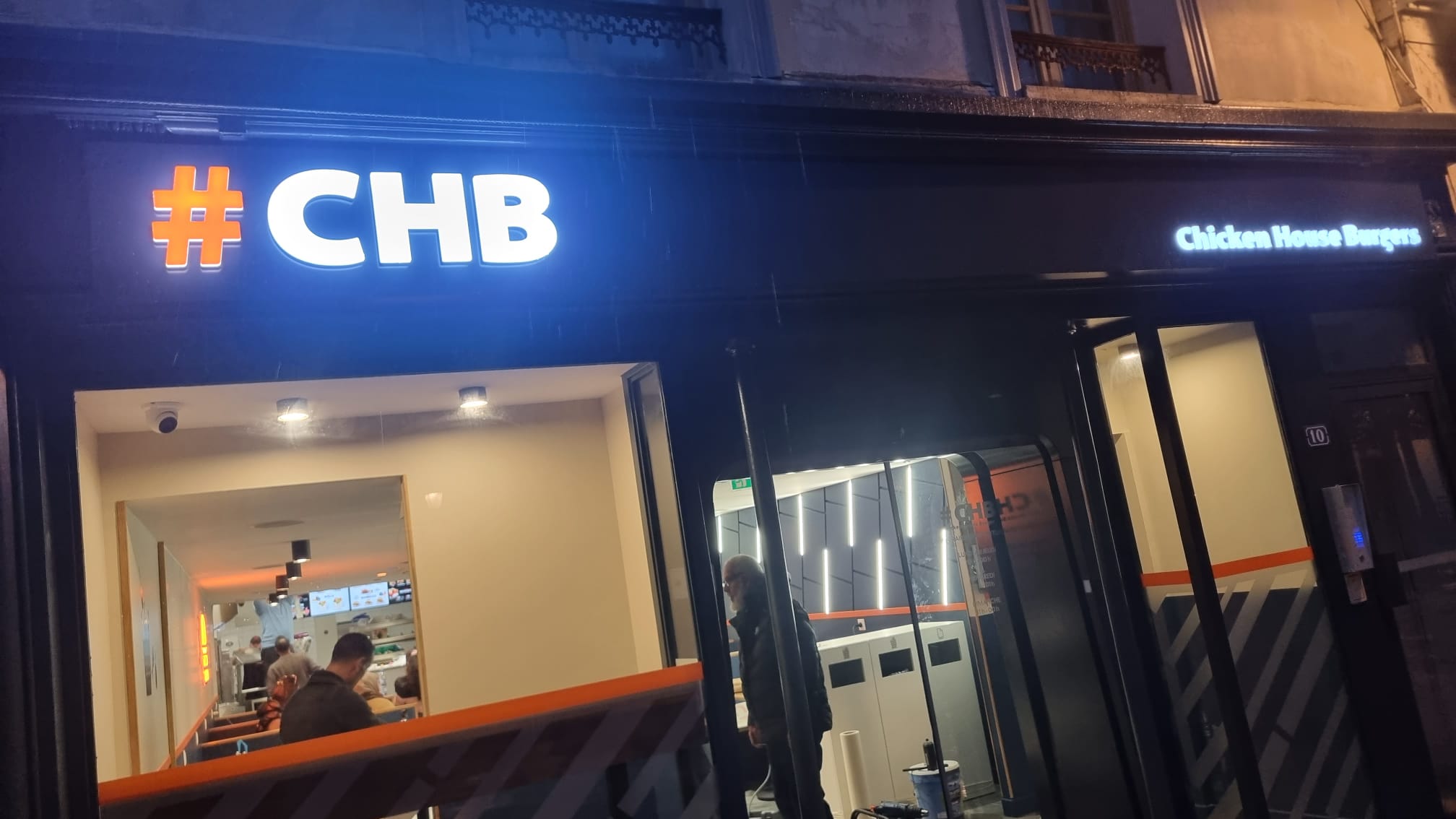 #CHB Chicken House — réalisation PUB PRO