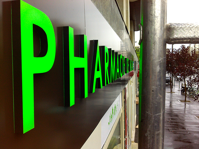 Enseigne Pharmacie de Baltard — Nogent-sur-Marne (94)