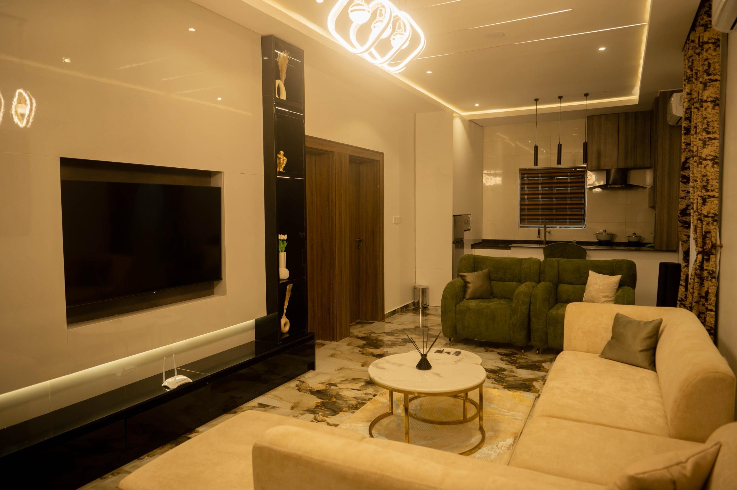 BENTLY COURT
