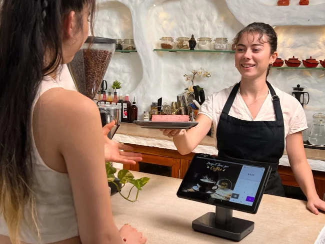 Merchant Solutions Corp Dejavoo smart terminal for restaurants and retail