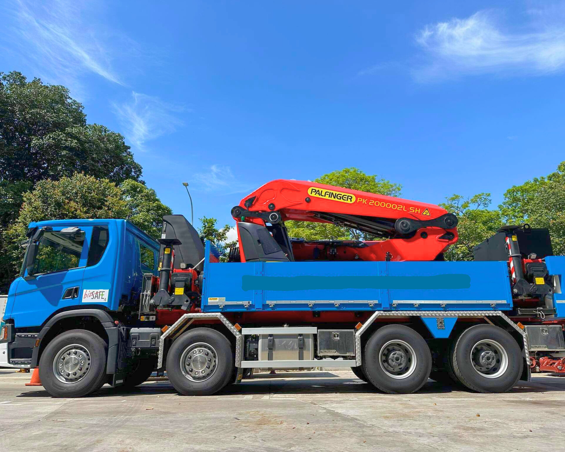Lorry Crane Rental Singapore