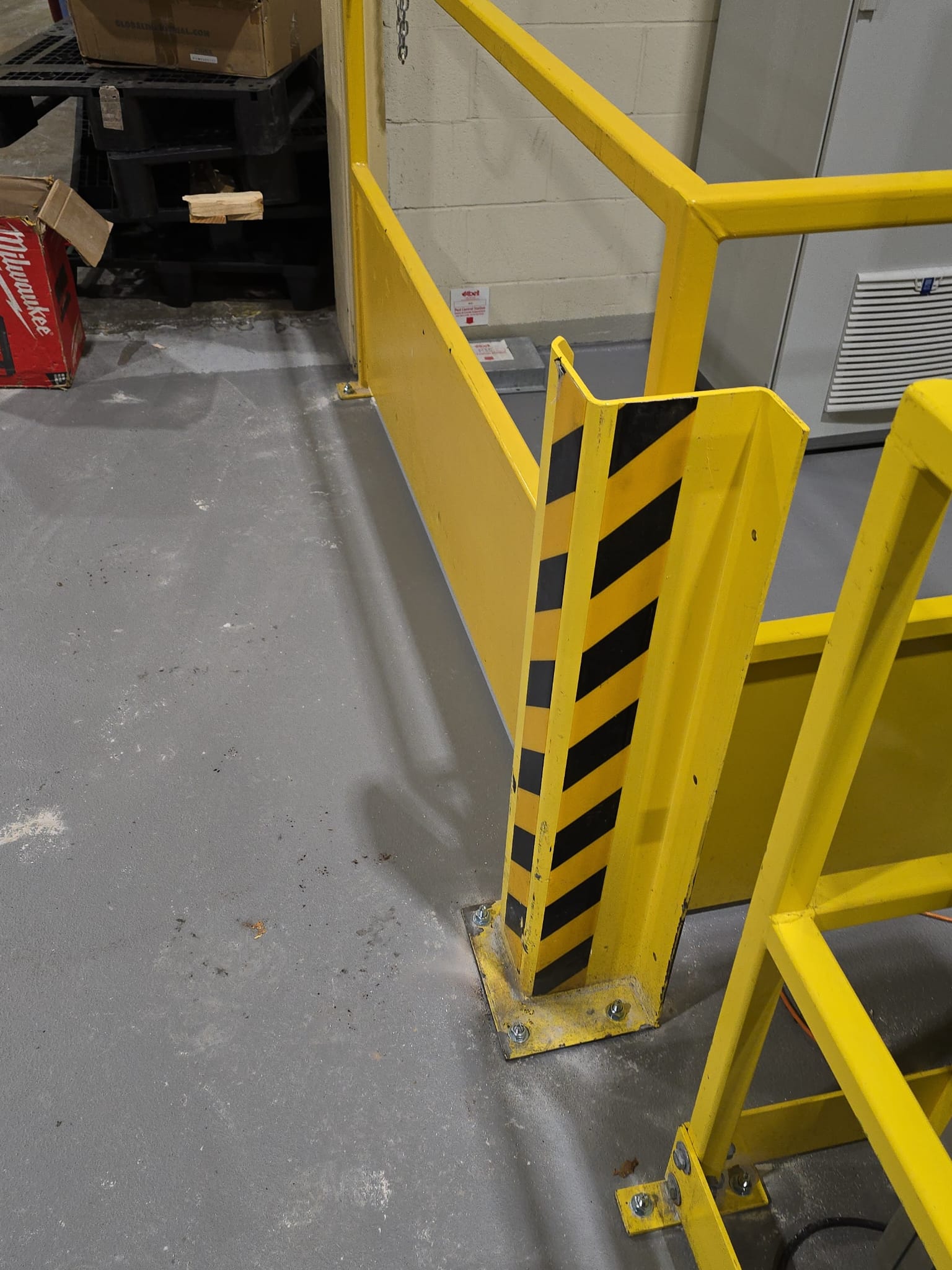 Pallet Rack Column Protector - Heavy Duty