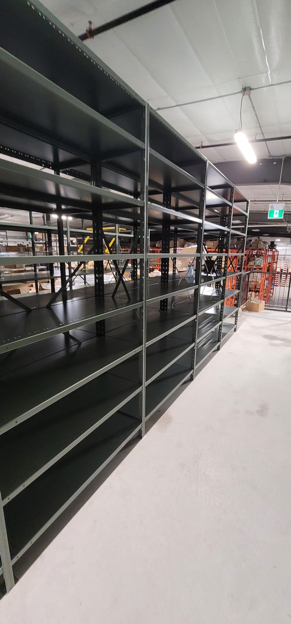 MaxiShelf Heavy Duty Closed Shelving