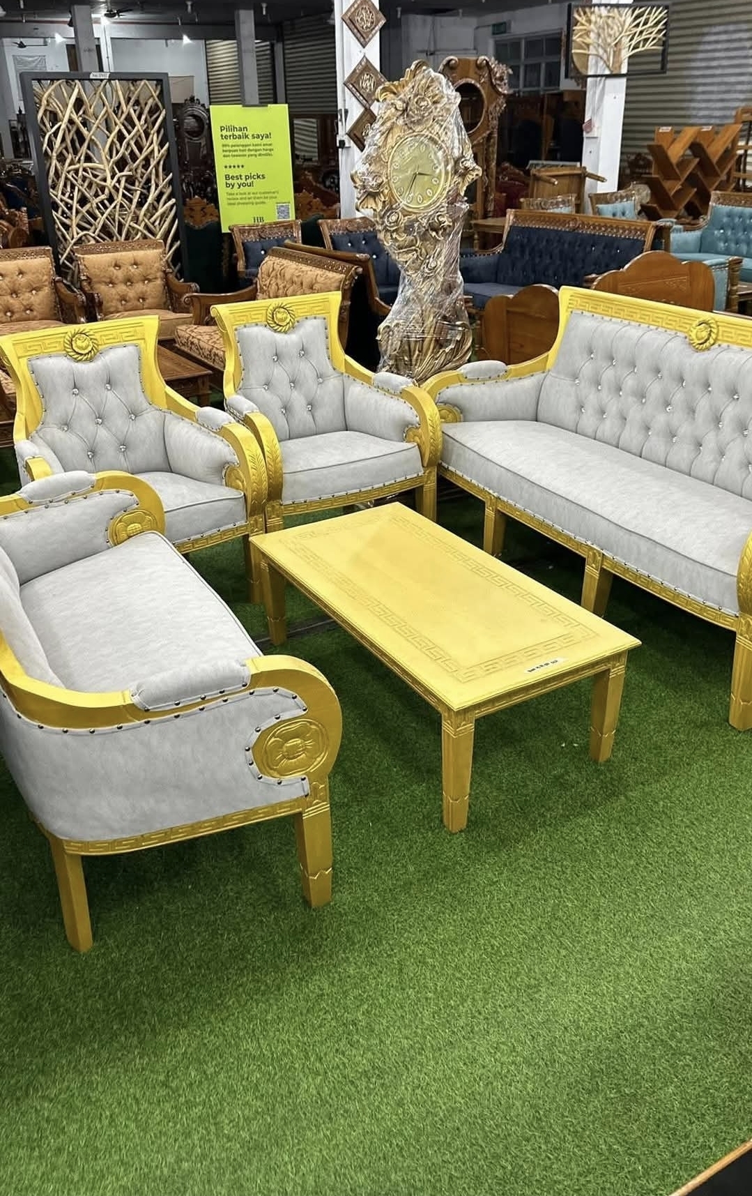SET SOFA VERSACE EMAS 3+2+1+1 - BALDU KELABU BERKANCING + MEJA