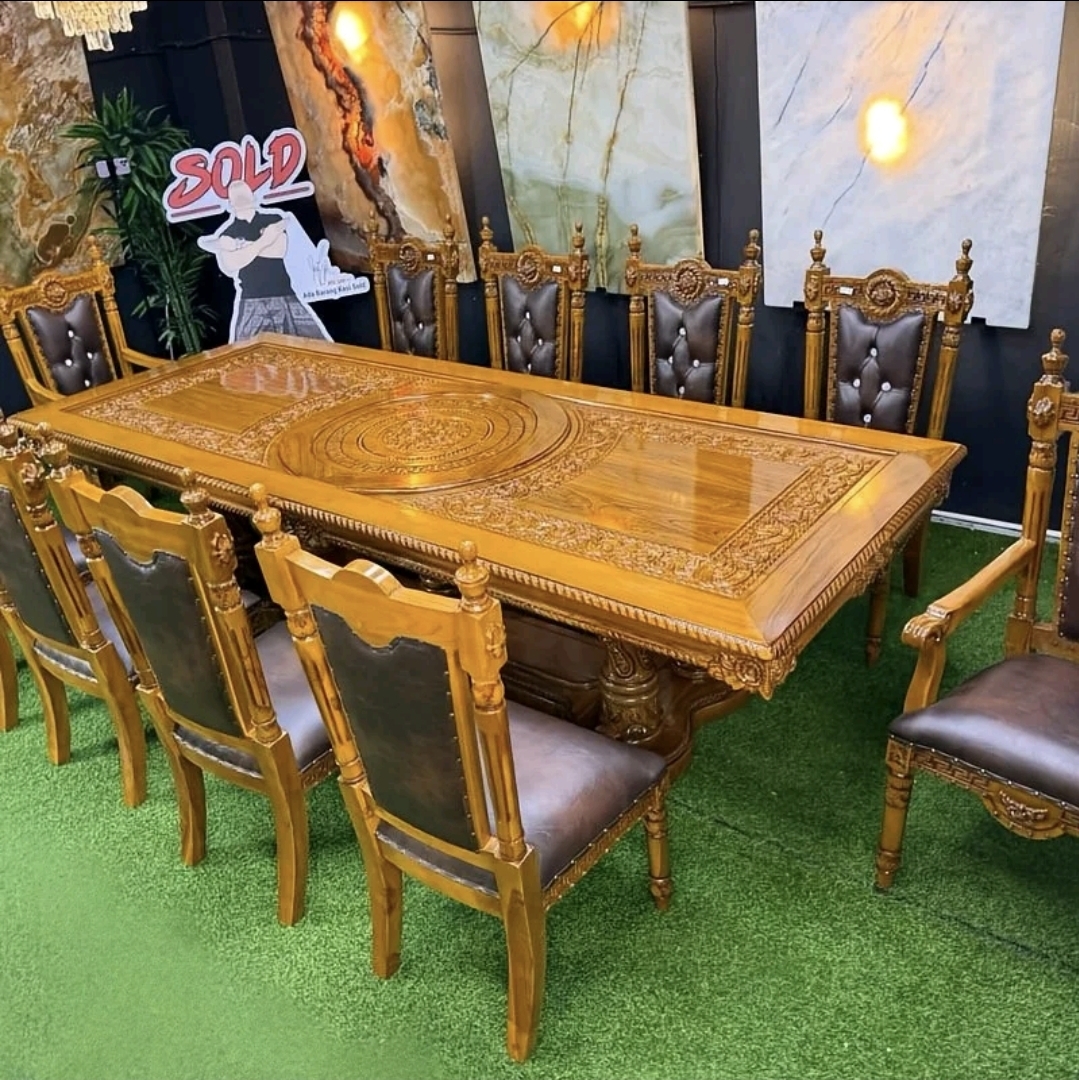 SET MEJA MAKAN 10 KERUSI BERKUSYEN FINISHING KILAT - GRADE A