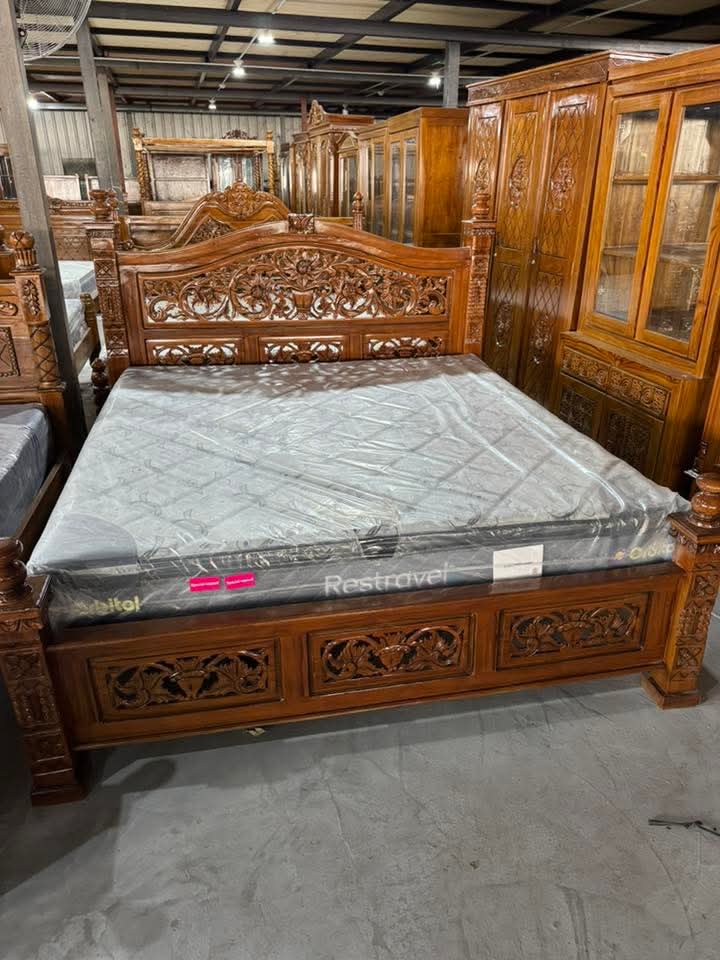 KATIL JATI UKIRAN BUNGA KING SIZE - HEADBOARD KLASIK JEPARA