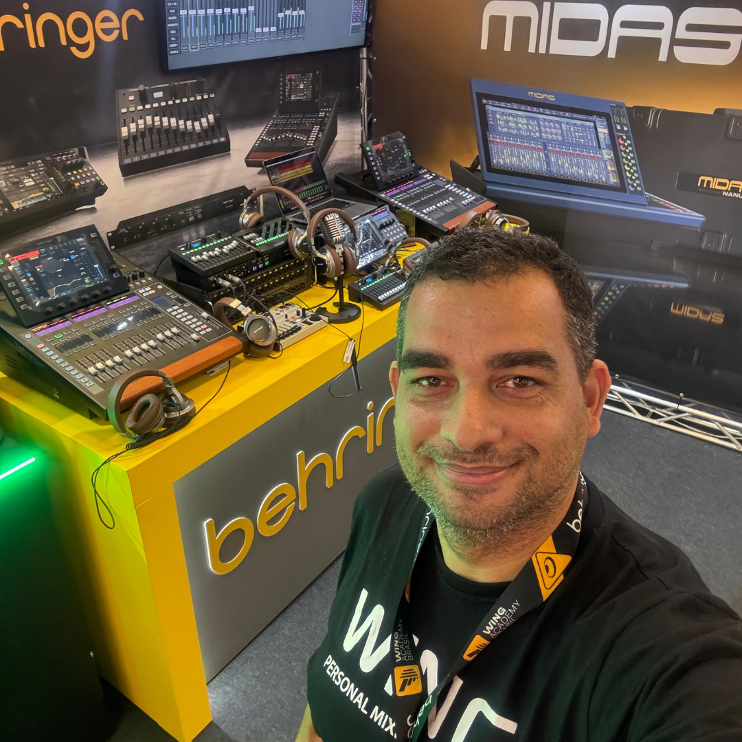 Equipe WING Academy e parceiros ProShows/Midas em evento oficial