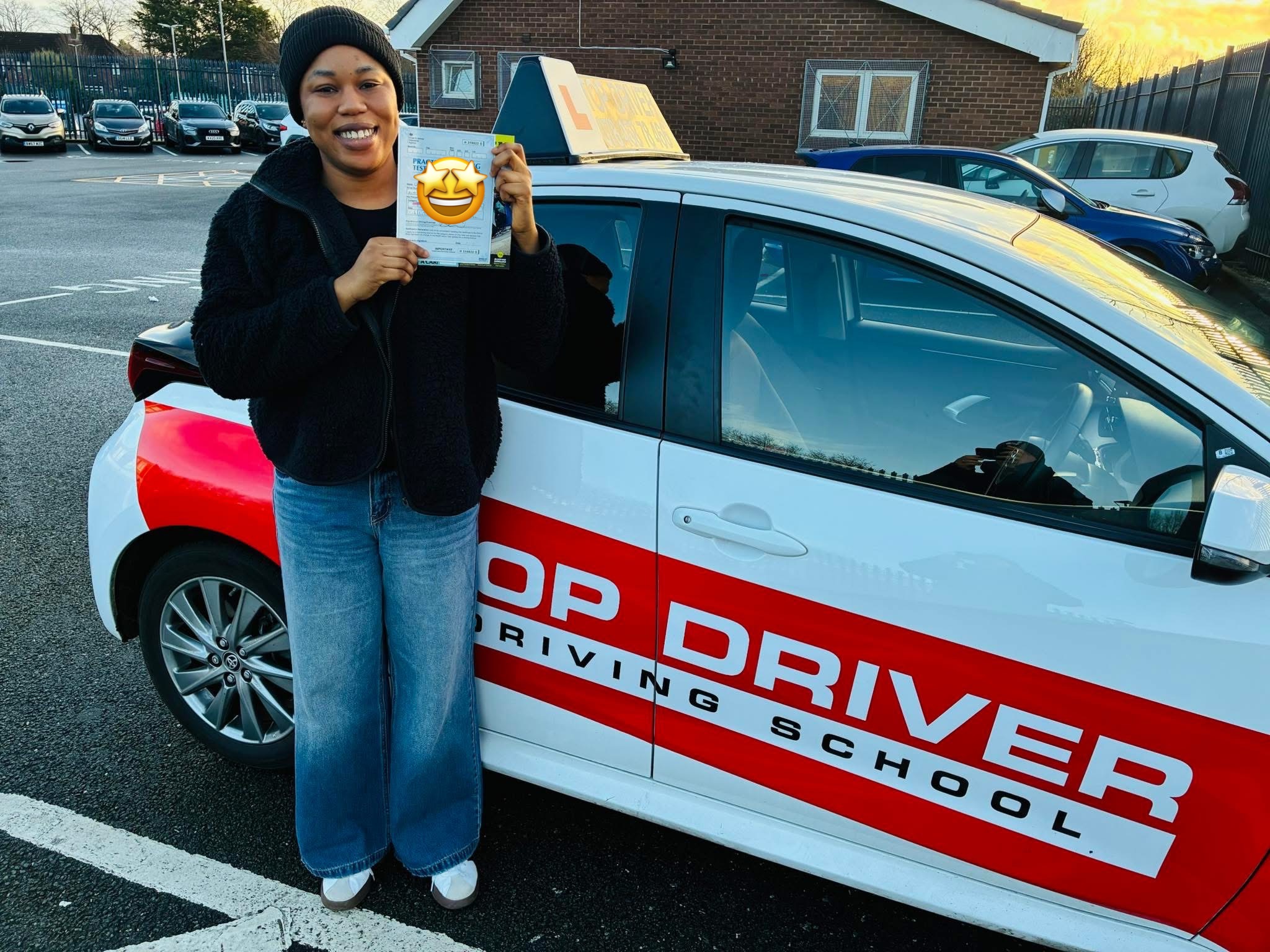 Happy student passed with Top Driver
