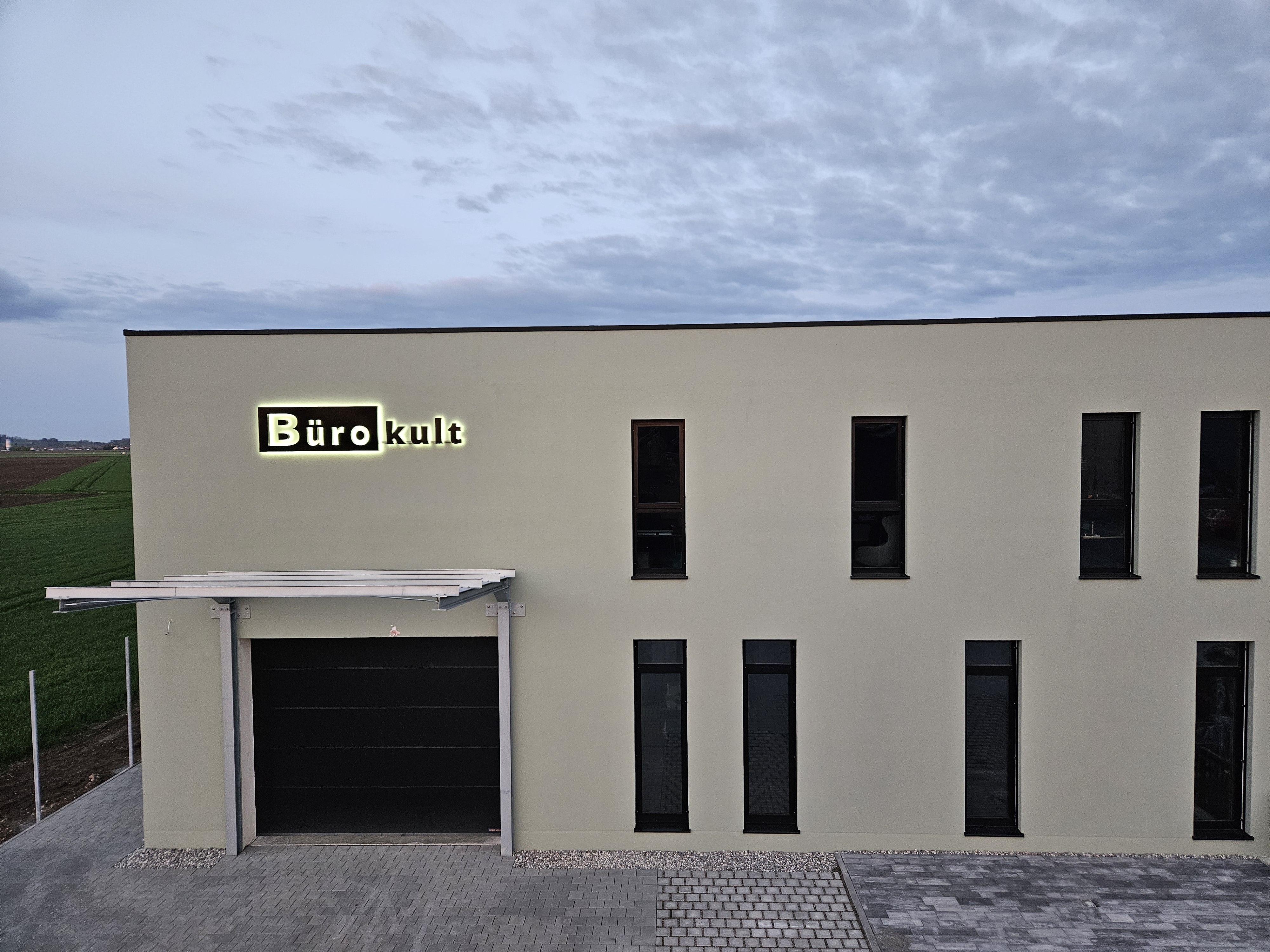 Bürokult zieht um