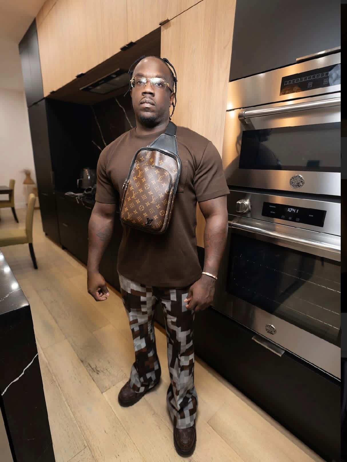 Full LV Fit: The Collector's Look