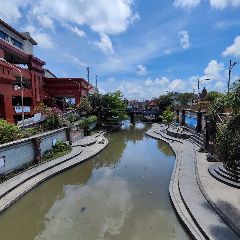 Canal Bali