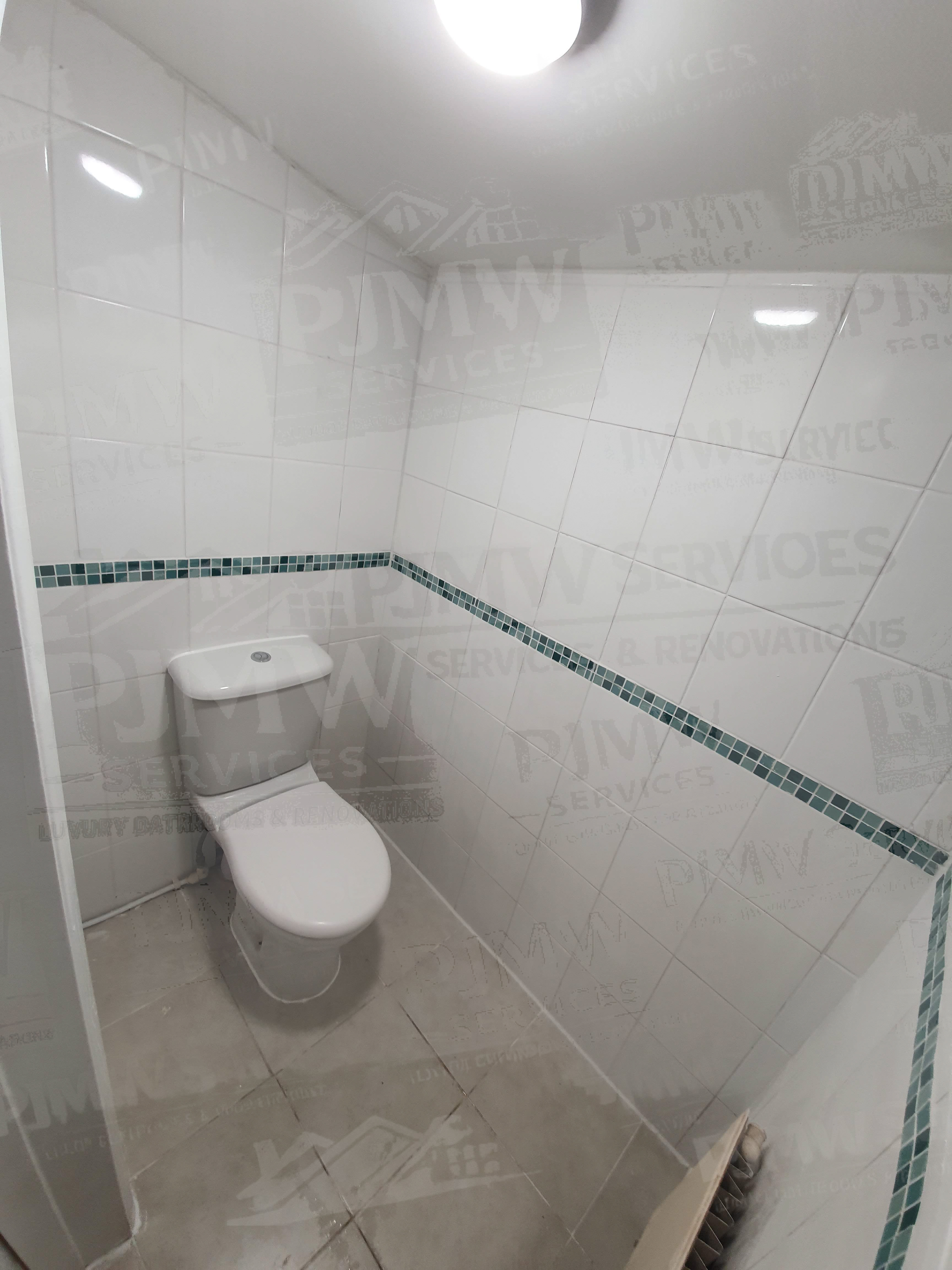 Downstairs Bathroom Tiled + New Lighting