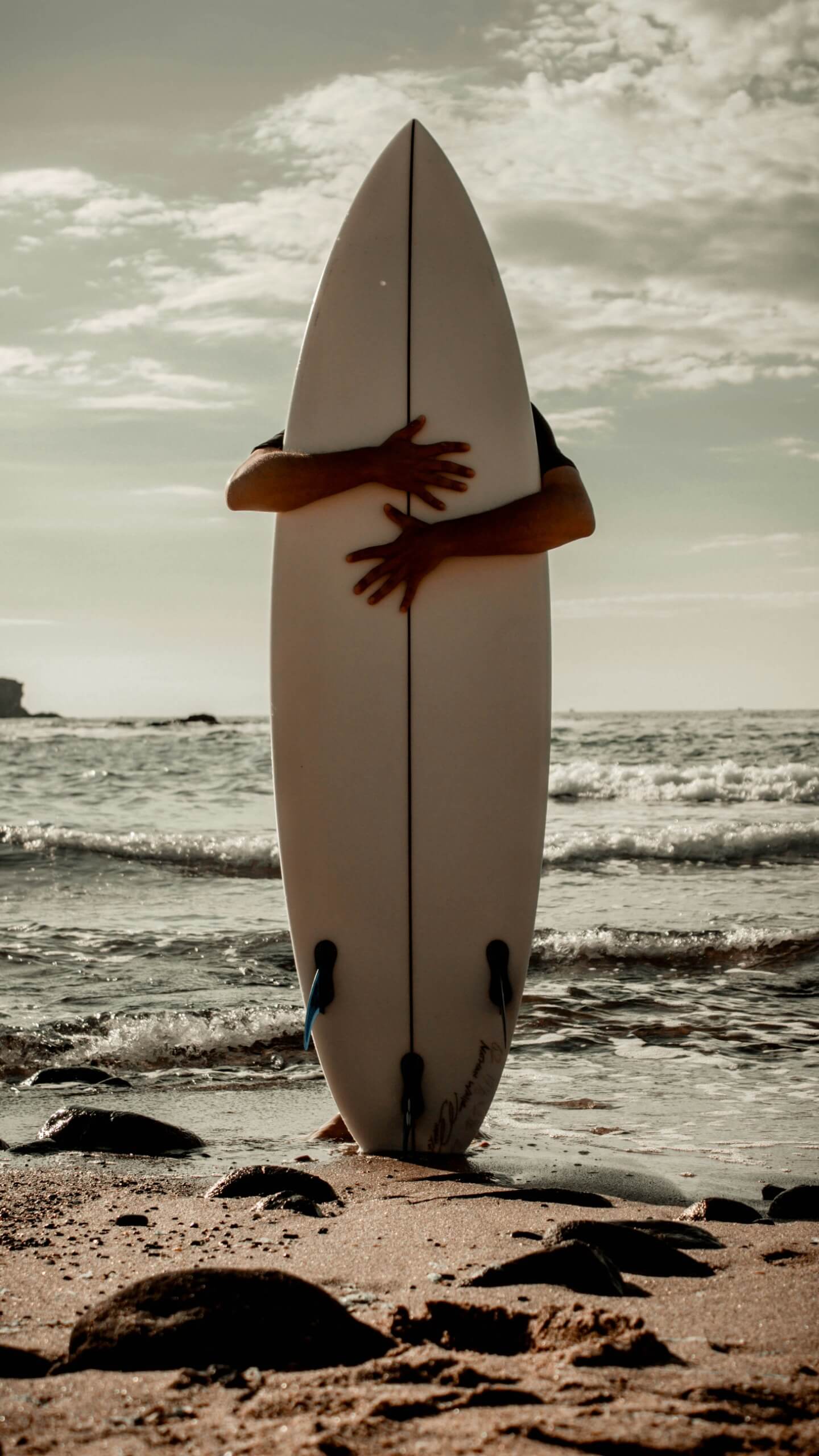 Choosing the Right Surfboard Volume for Your Level