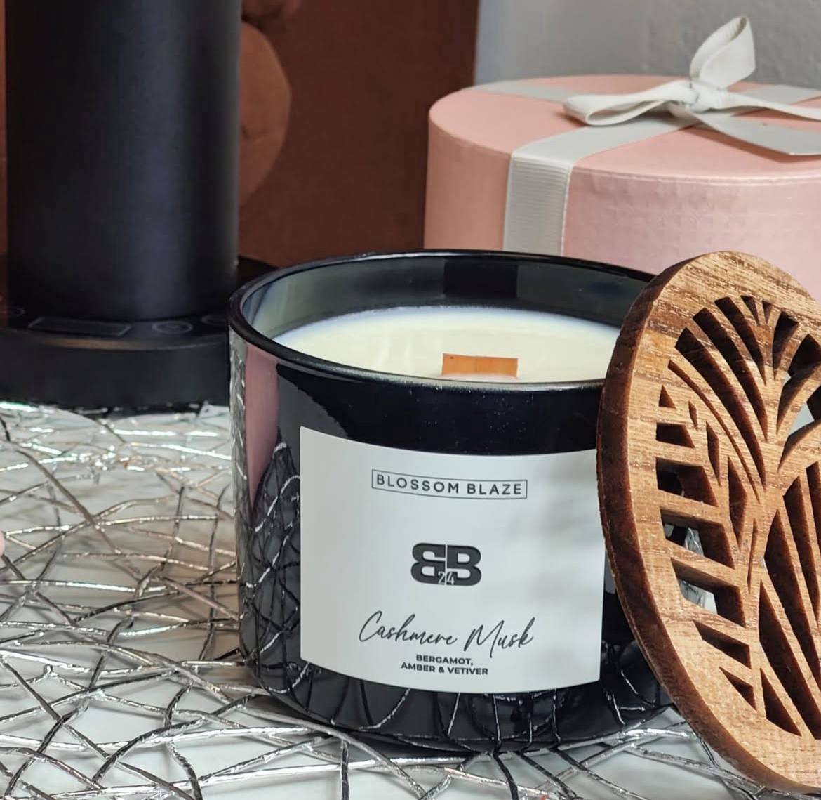 Blossom Blaze candle 2
