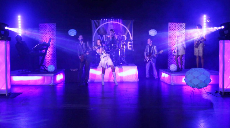 Metro-Lounge Live