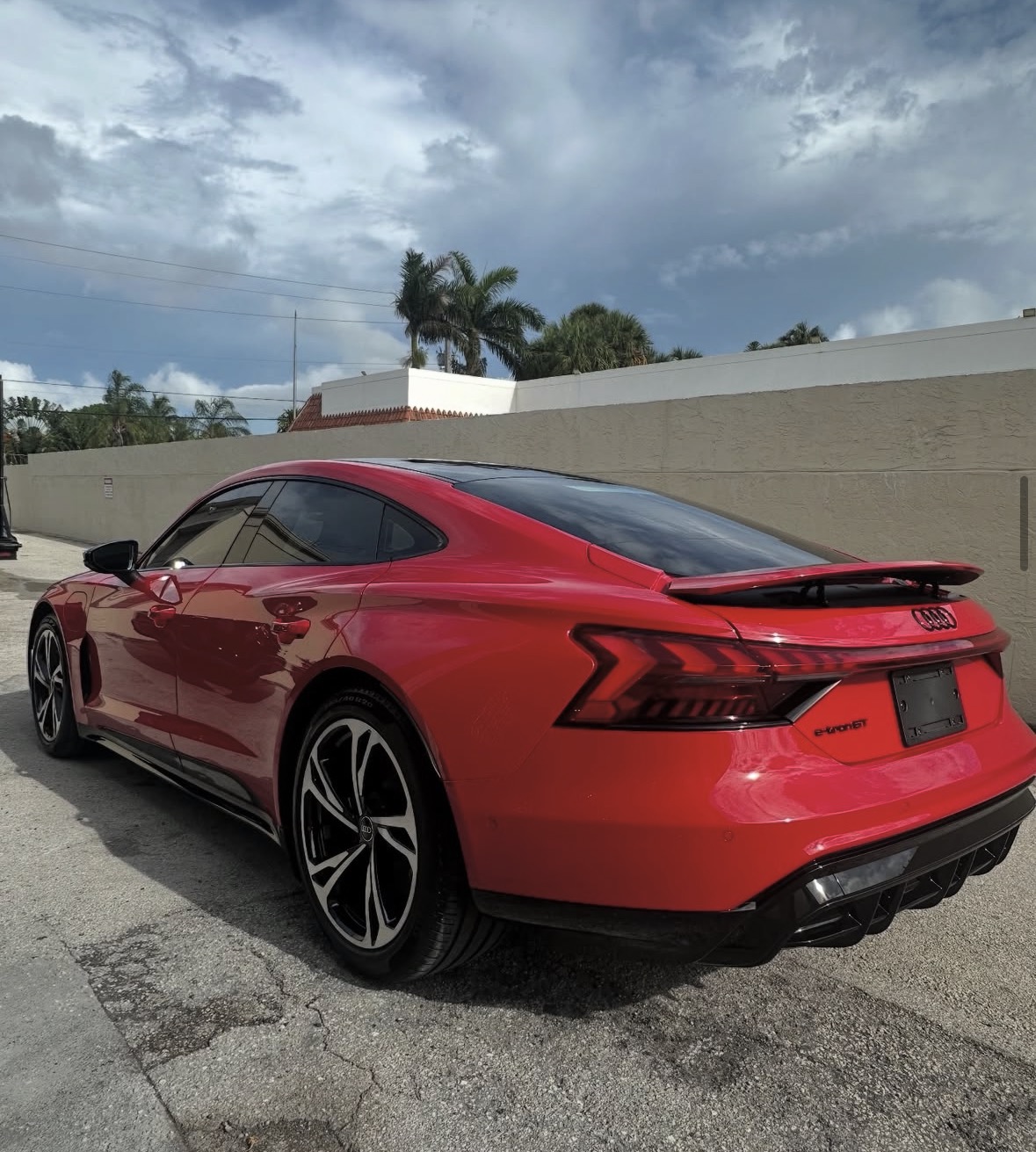 Red Audi e-tron GT PPF