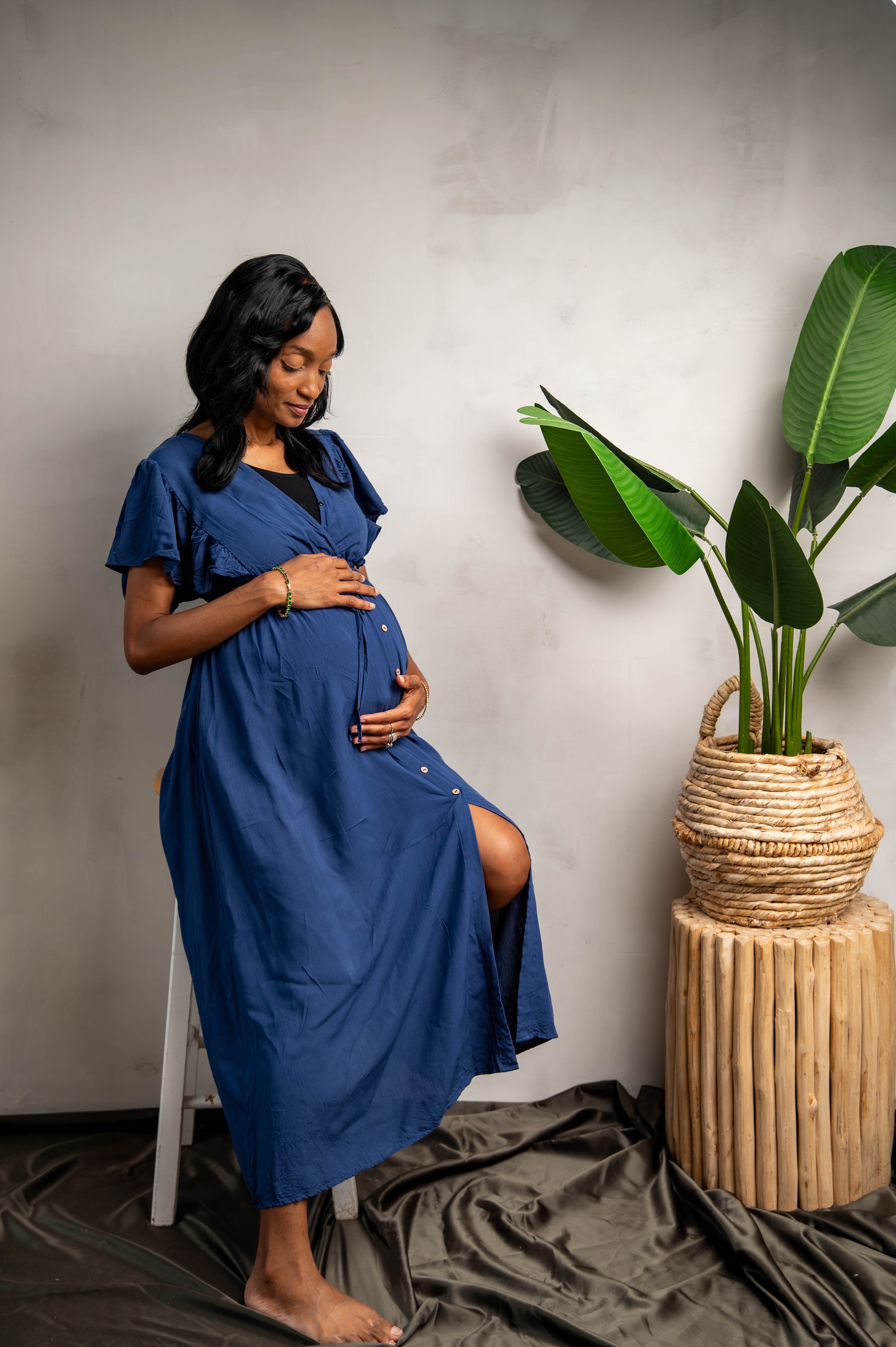 A tender maternity moment