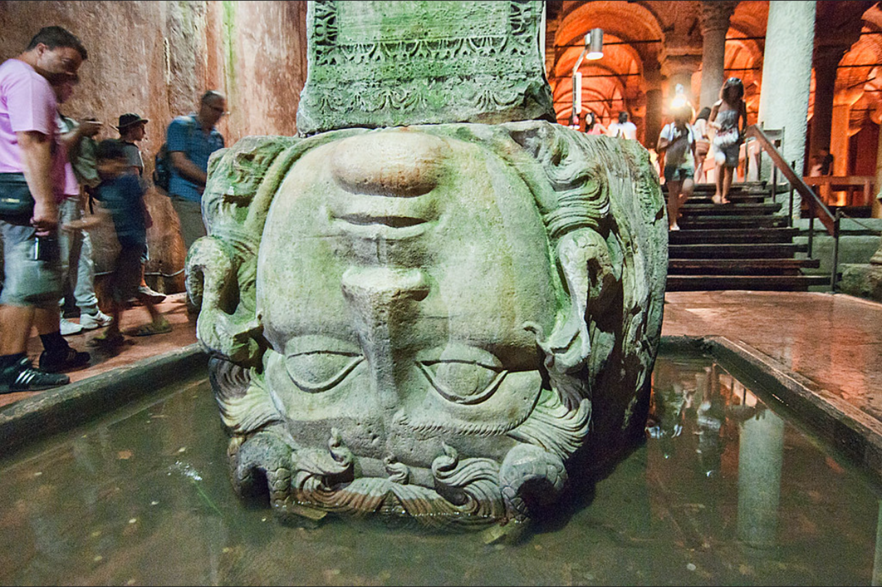 Medusa Head Basilica Cistern