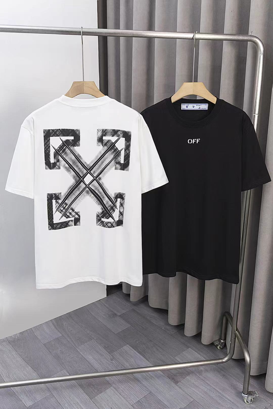 Camiseta Off-White Arrows Sketch Art