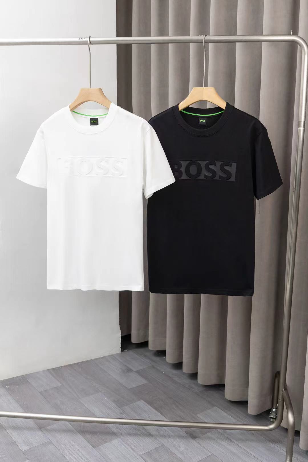 Camiseta Boss Block Logo Statement