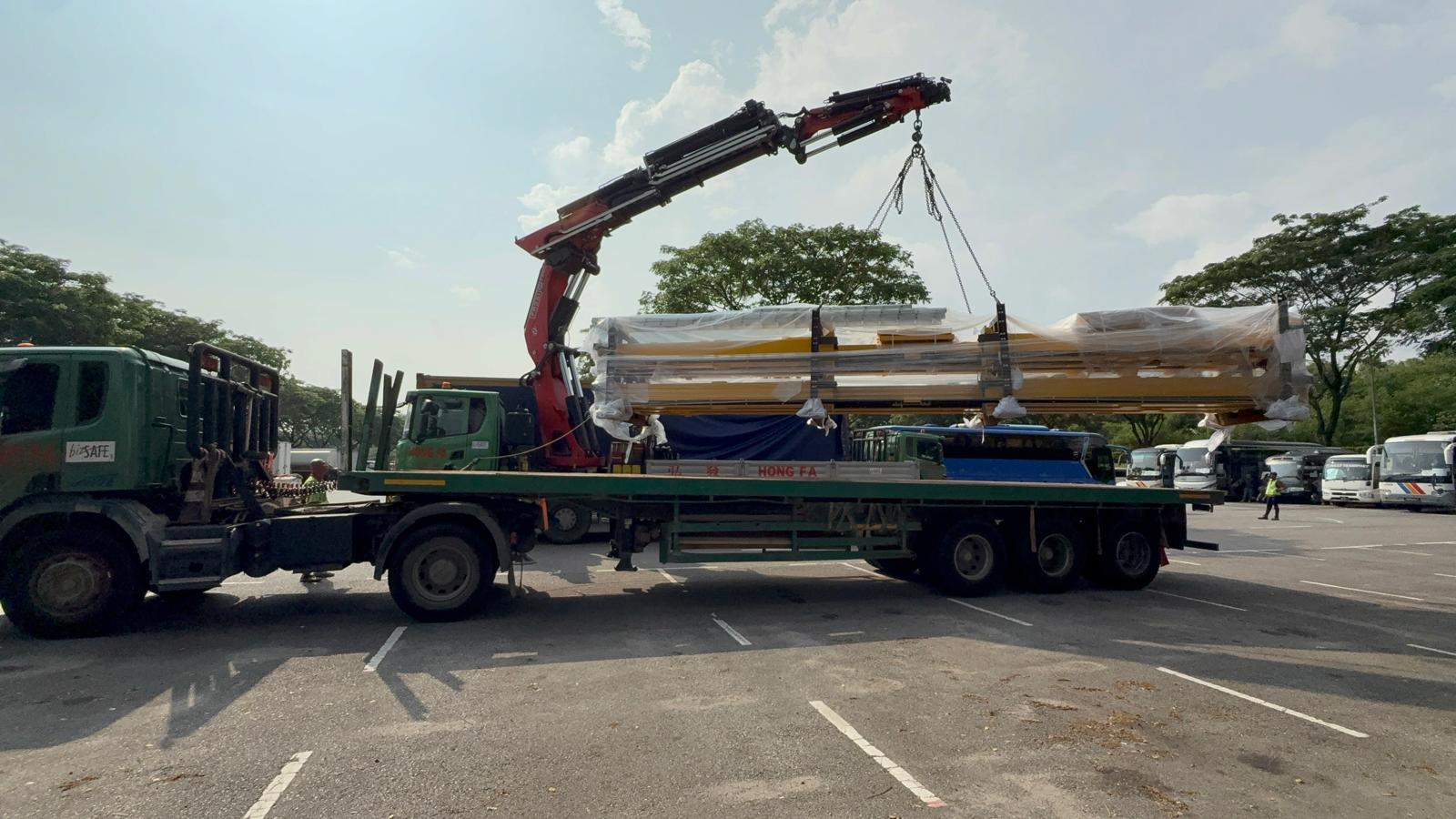 Crane Lifting Structural Components