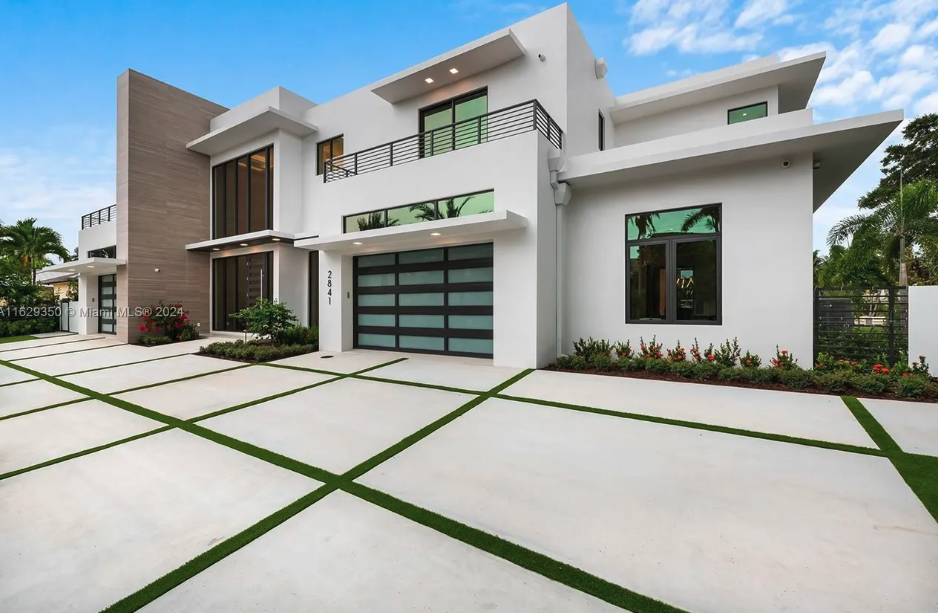 Naples Luxury Home Trends 2026: What Buyers and Builders Are Seeing