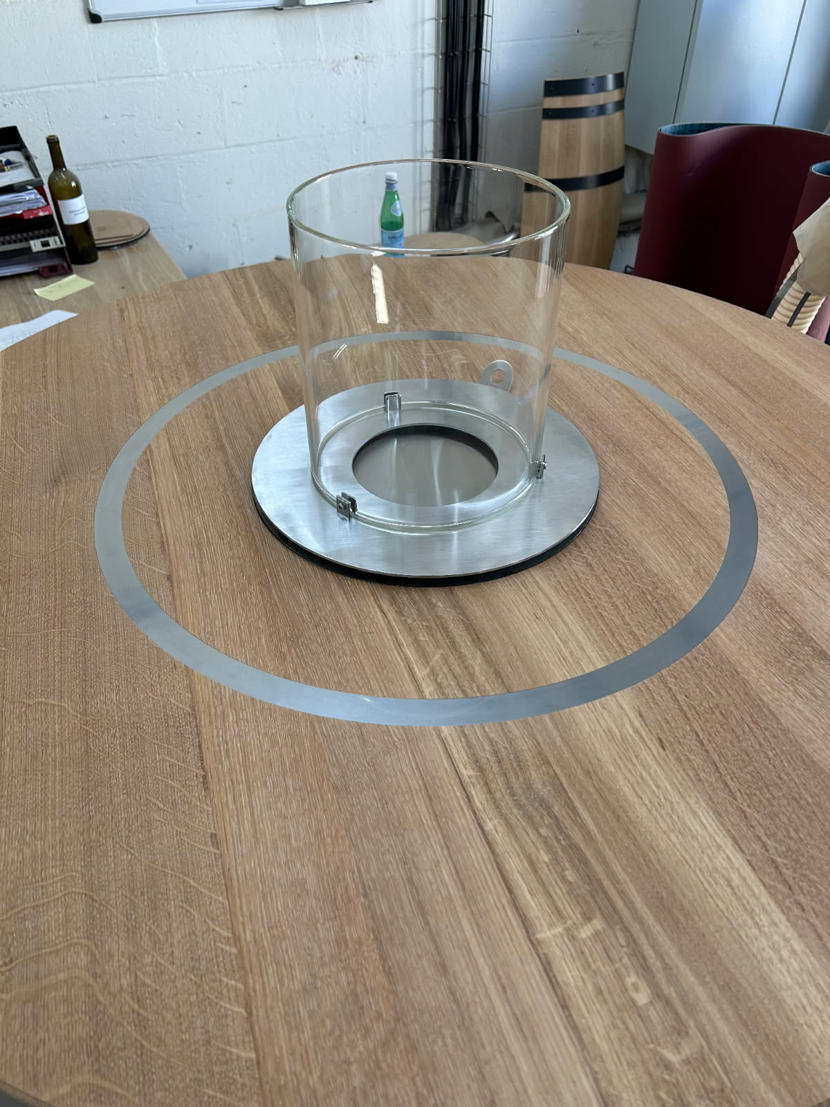 Table tonneau avec flamme centrale - La Barrique des Siècles