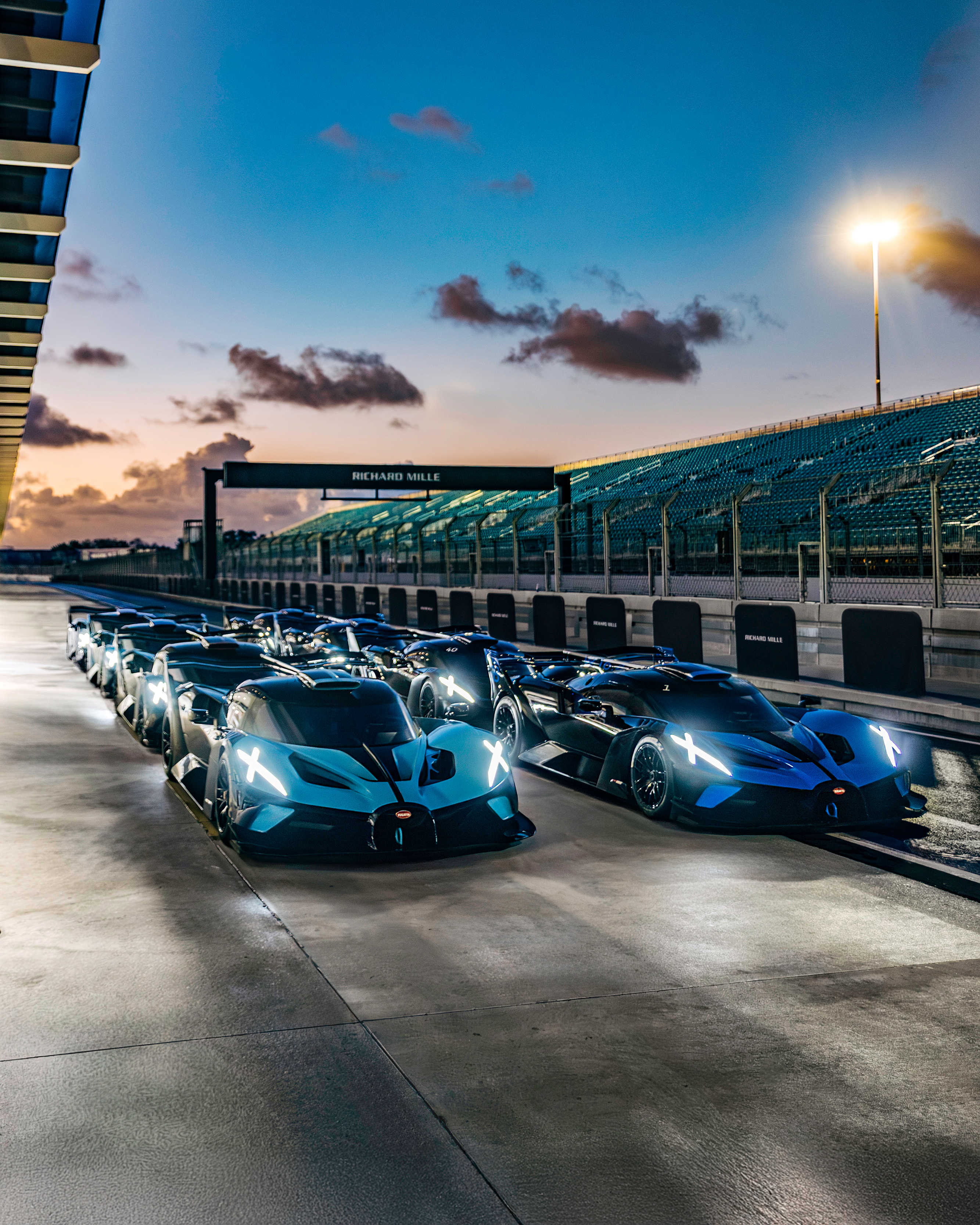 Feeling the Track: Bugatti Bolide owners master the sun-soaked asphalt in Miami - Image 9