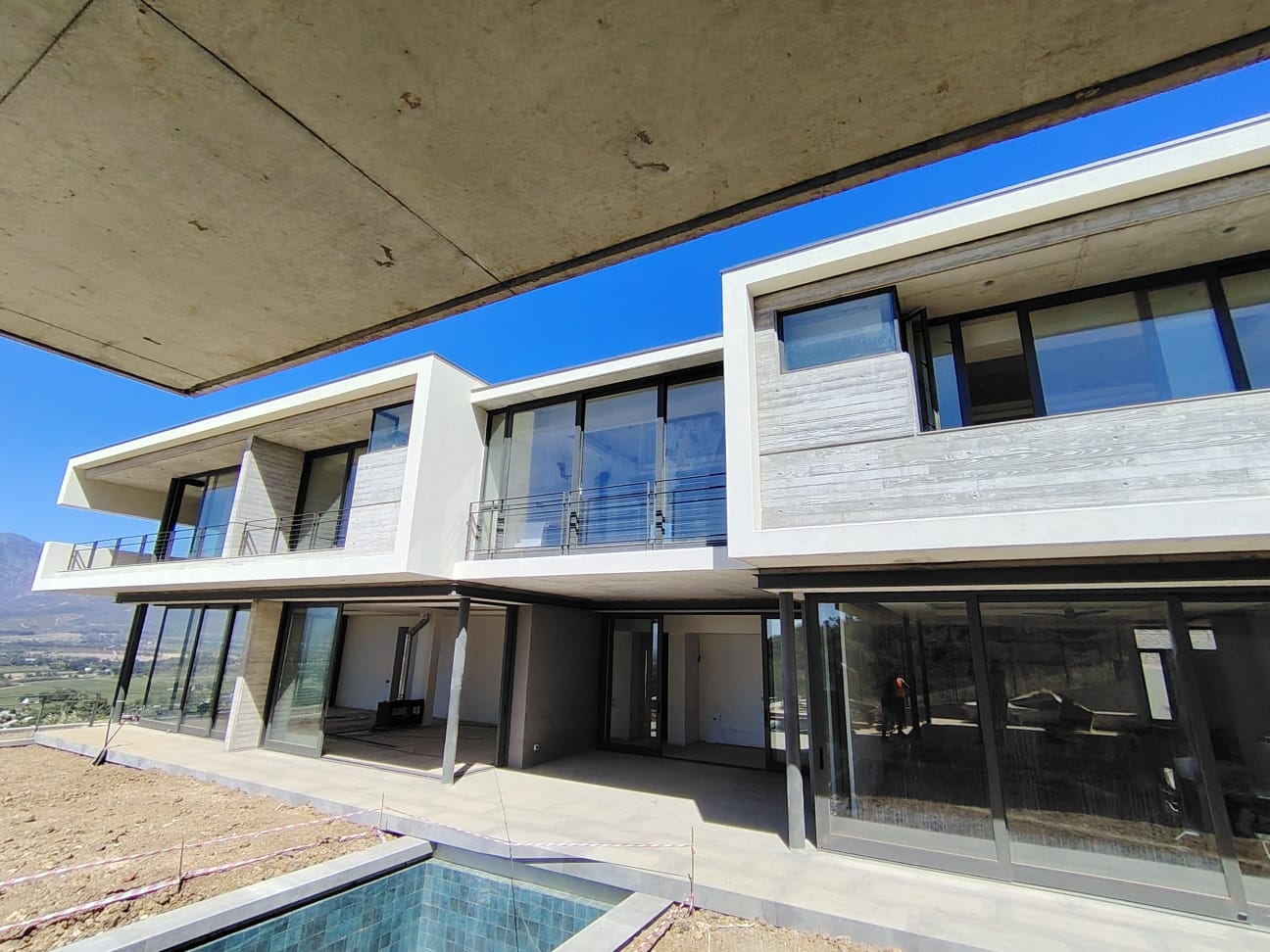 Woodgrain Concrete Finish - View 3