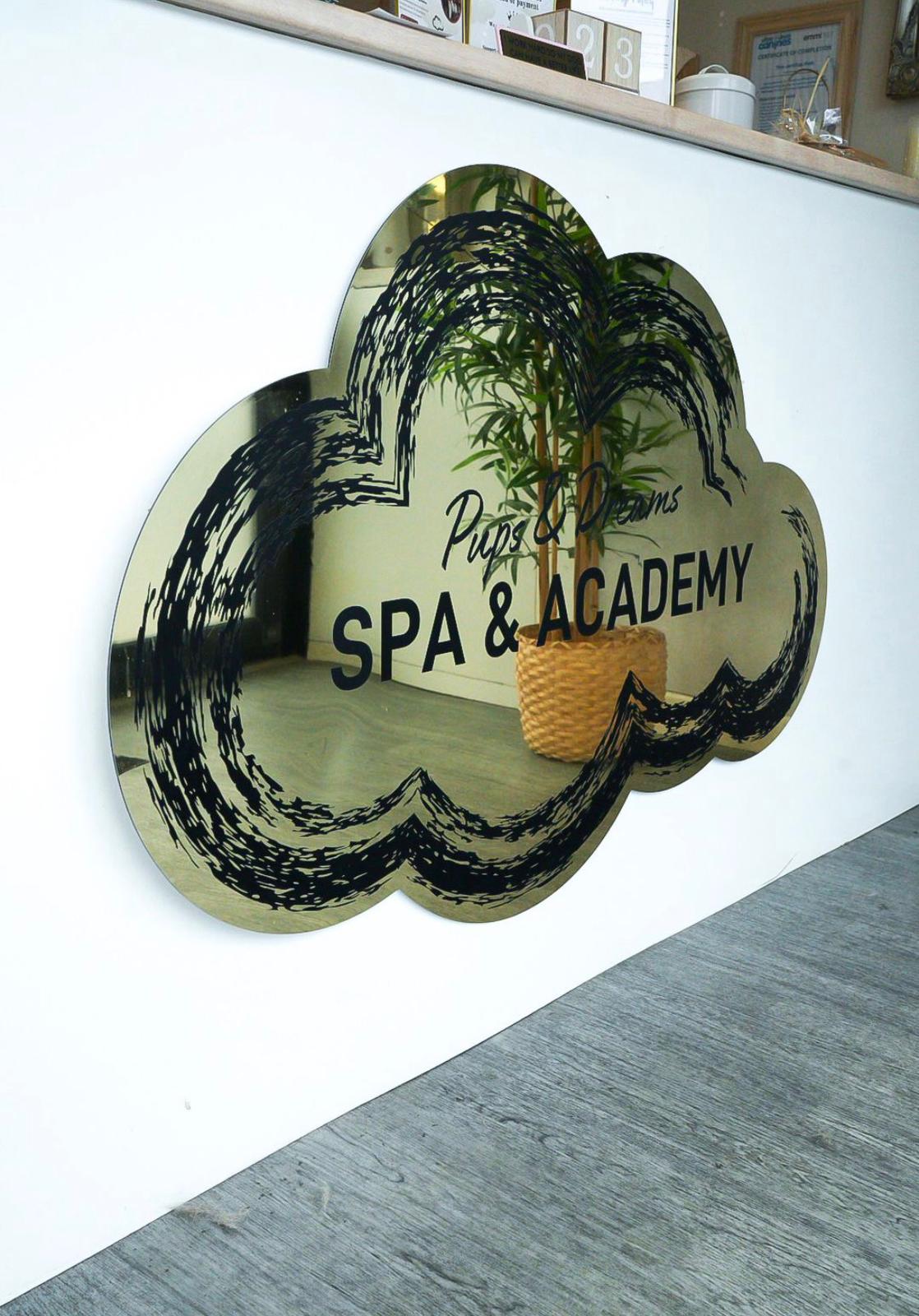 Our salon 5