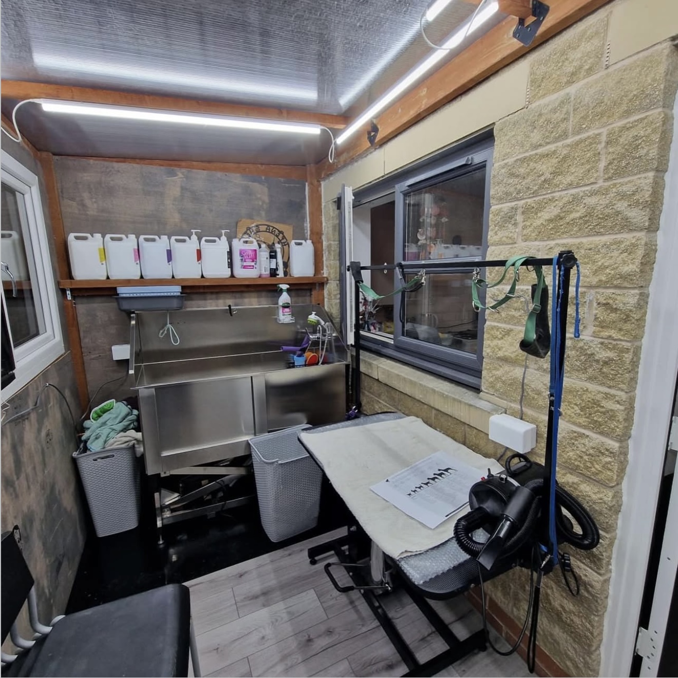 Hyena Shed Dog Grooming - Image 2