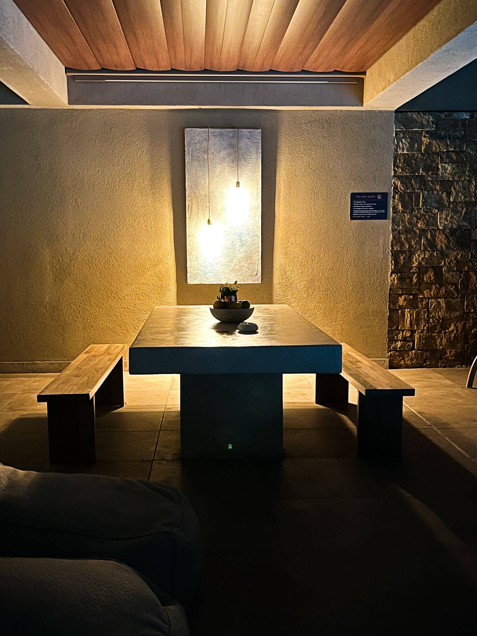 Ambient Villa Dining - Travel content by Elevate UGC