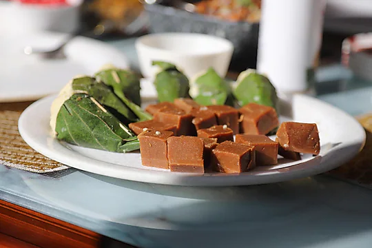 Banpravas — fresh jaggery and bay leaves, the kind locals only ever serve at home