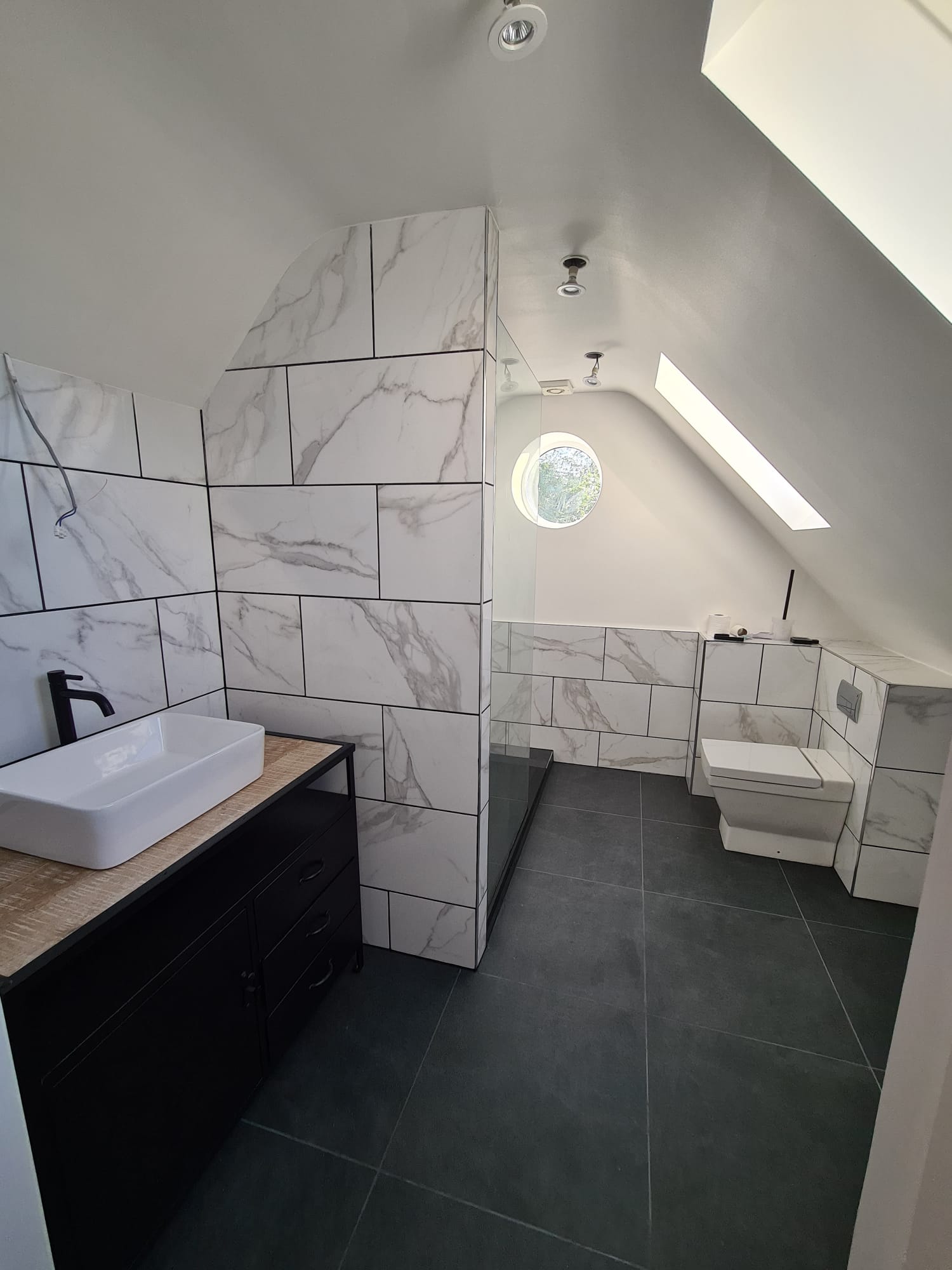 Richmond Loft Conversion — Ensuite Bathroom
