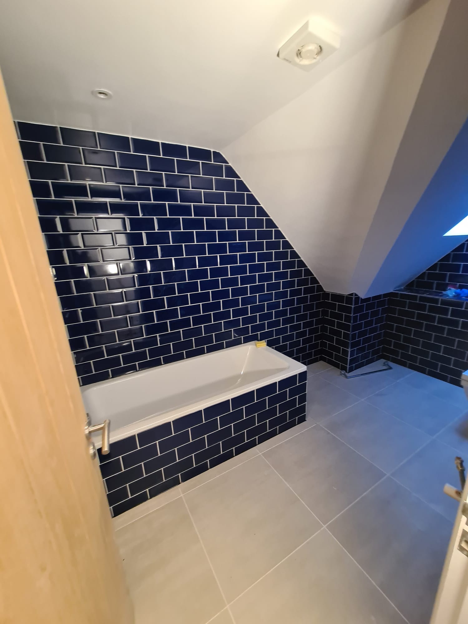 Richmond Loft Family Bathroom