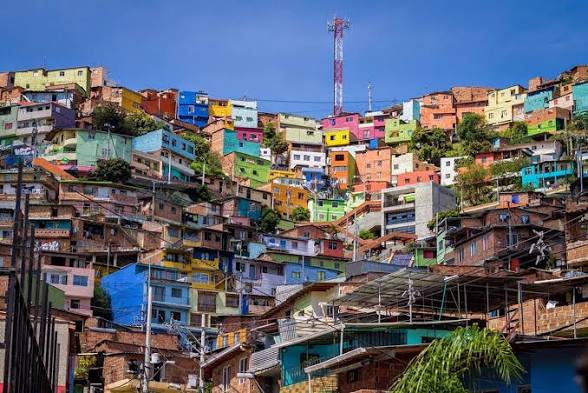 Comuna 13 en Velo Electrique: Guide Complet 2025