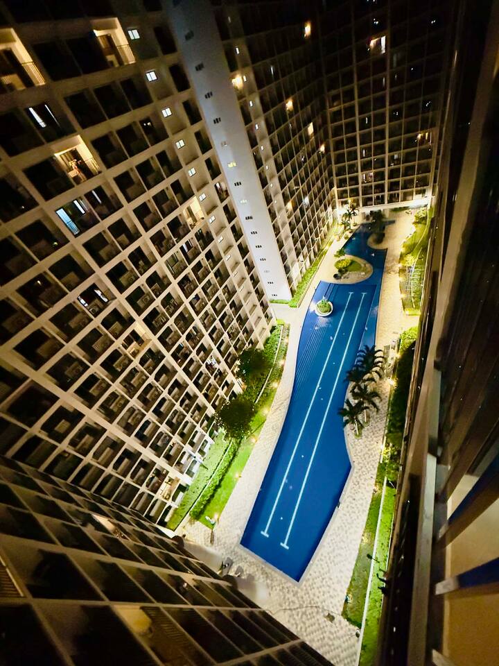 Shore 2 Residences