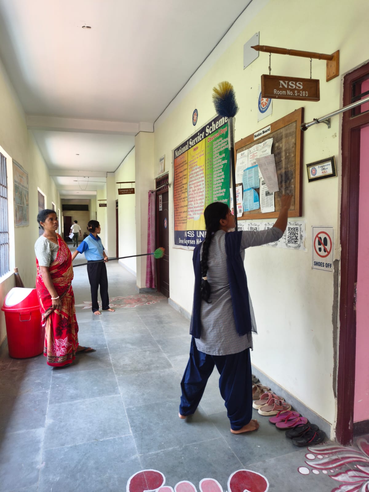 Language Lab Wing — Volunteer Sunday