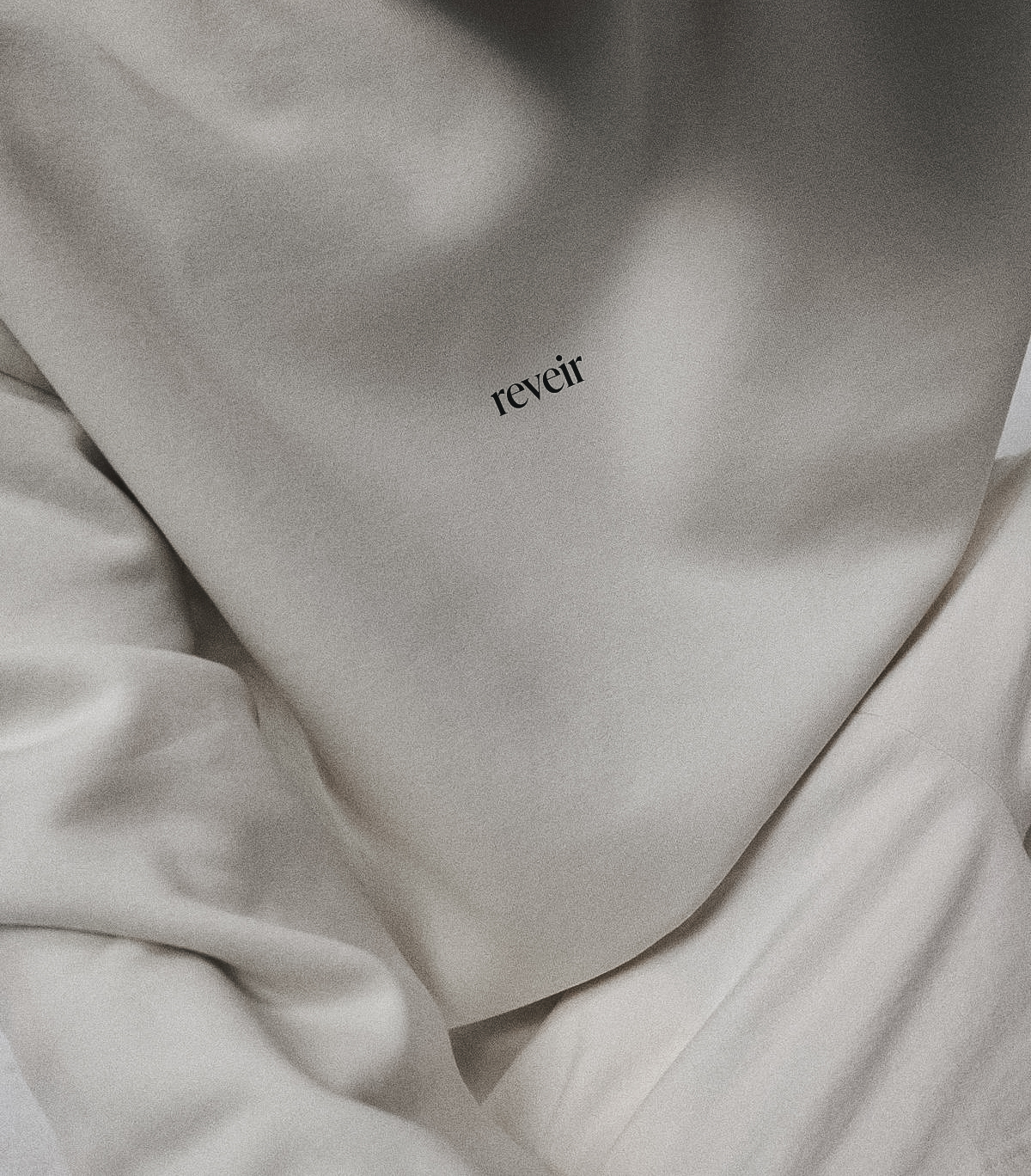 Reveir textile detail