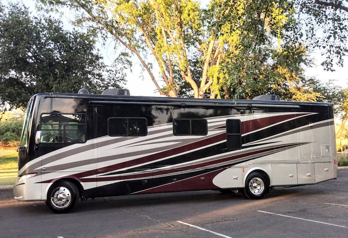 Driver side full profile view