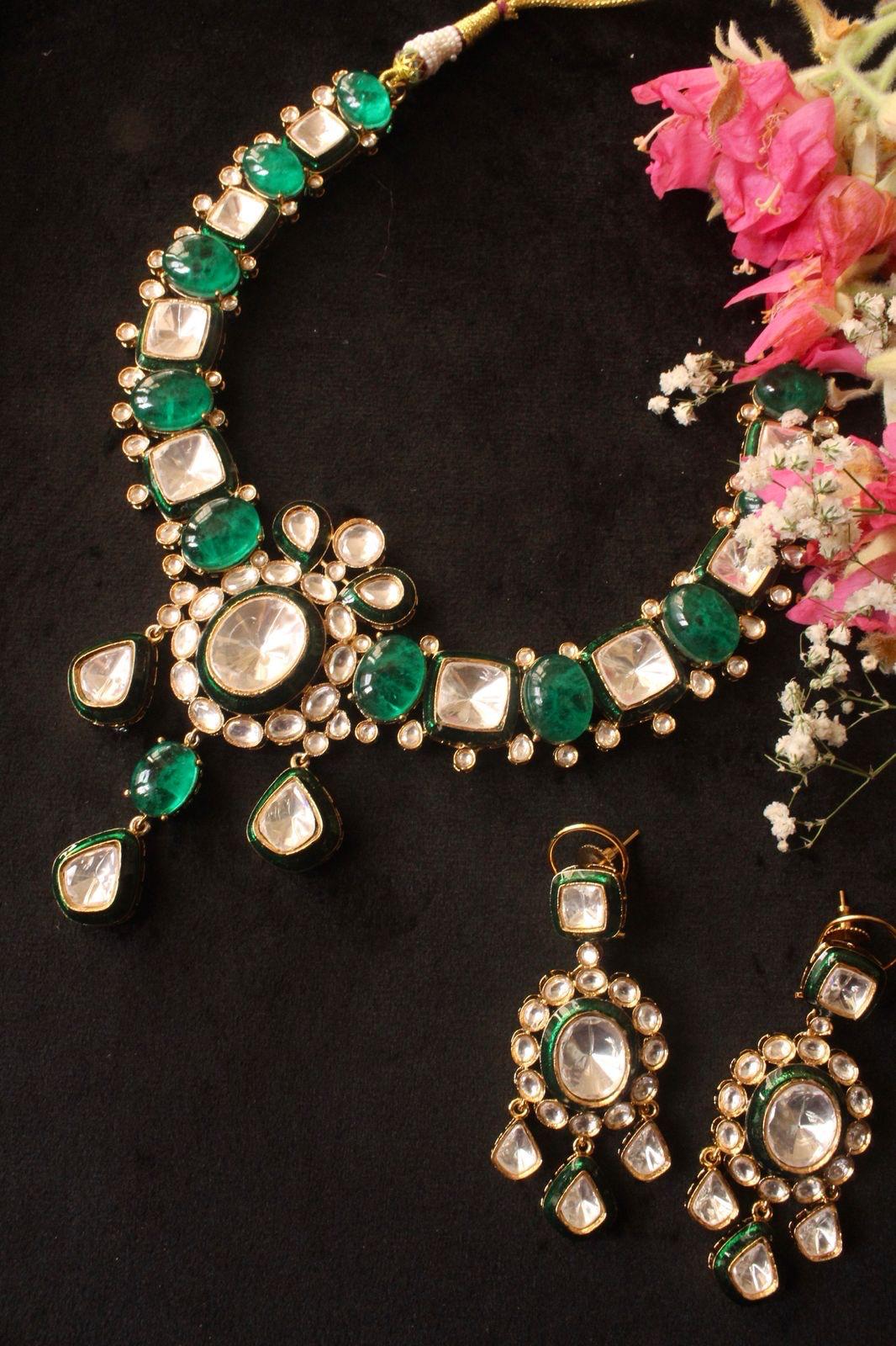 Stunning Emerald with Polki Set - DBS-BS005