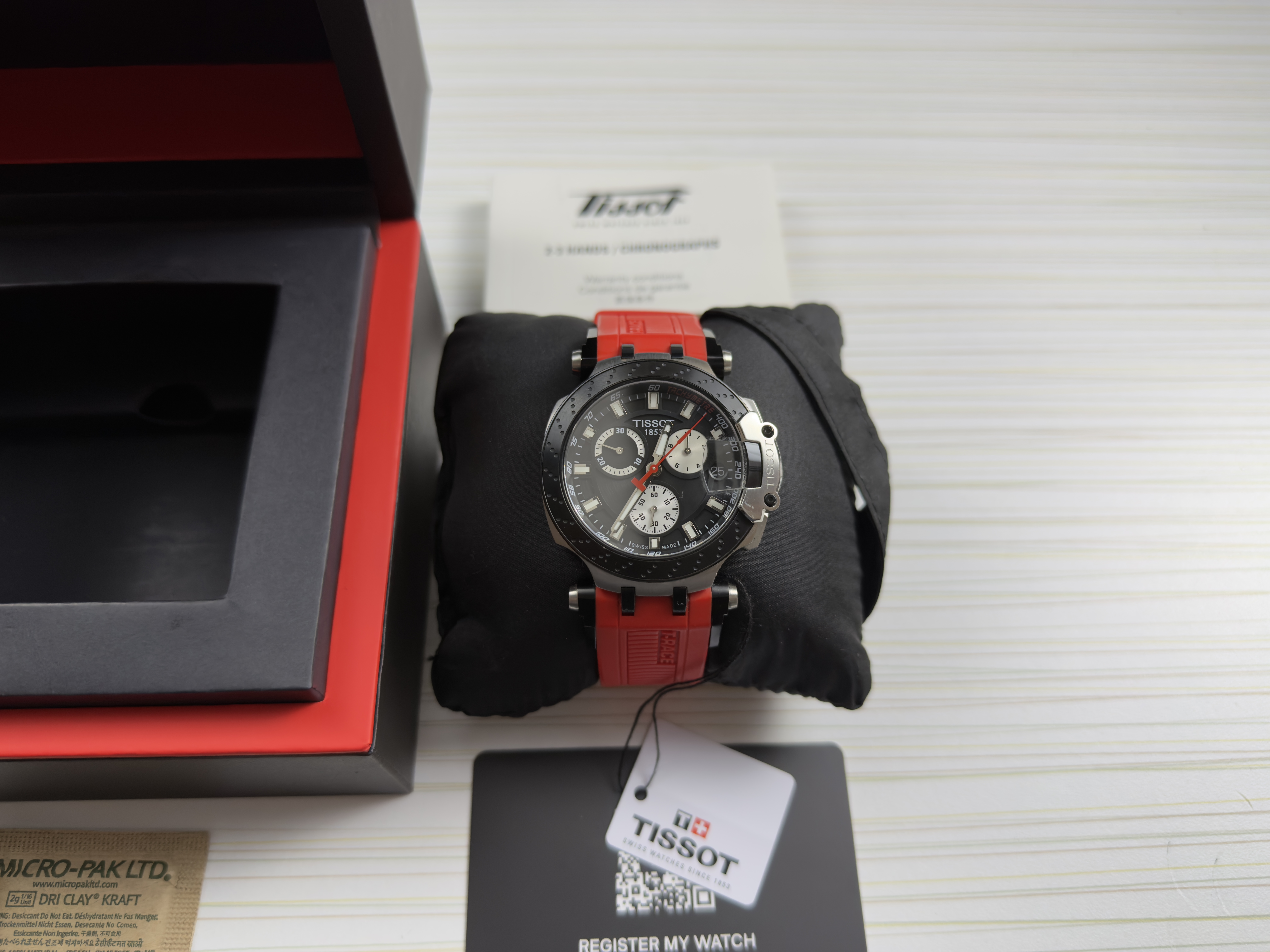 Tissot T-Race con manual y garantía