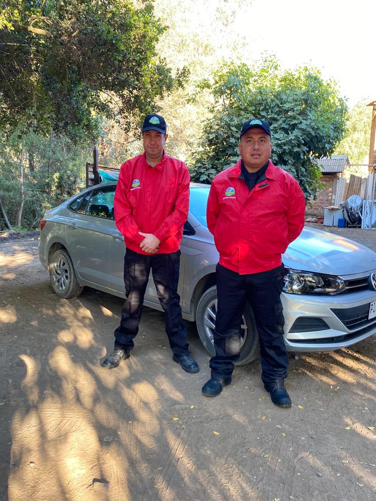 Equipo Agroseguridad en terreno