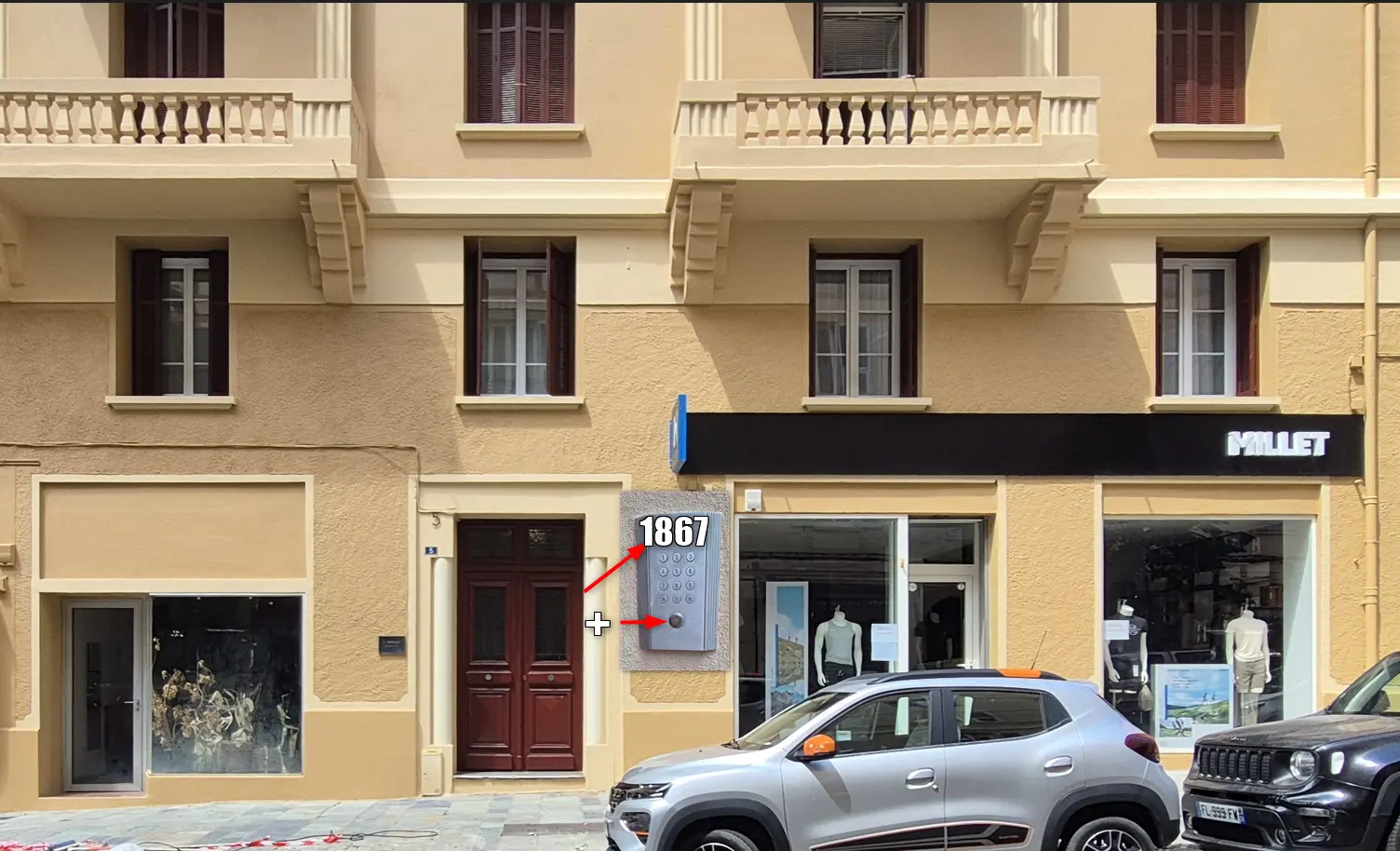 Ingresso dell'edificio Bastia Room con citofono - 5 avenue Emile Sari, Bastia