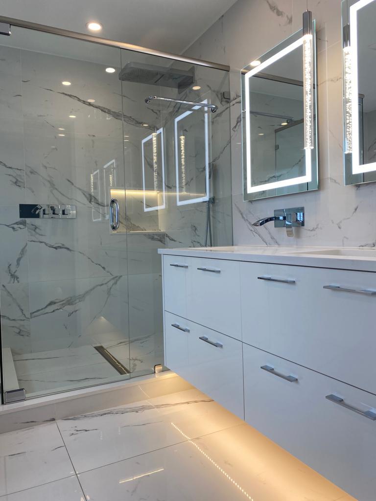 Marble Master Bathroom — Vancouver, BC