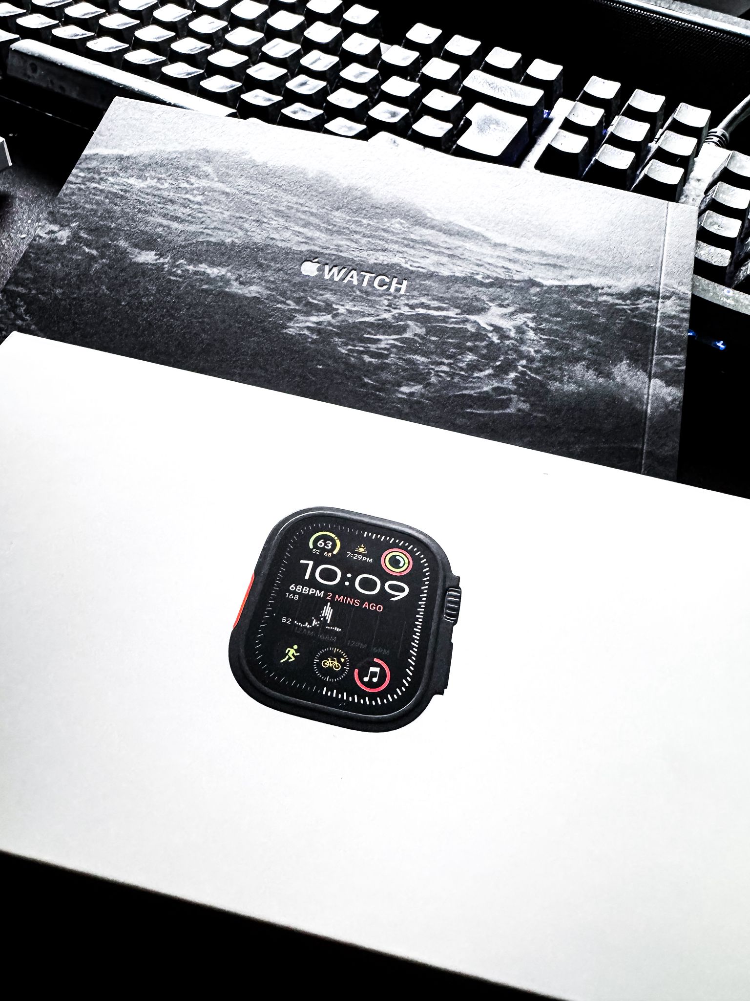 Apple Watch Ultra - Tech content by Elevate UGC