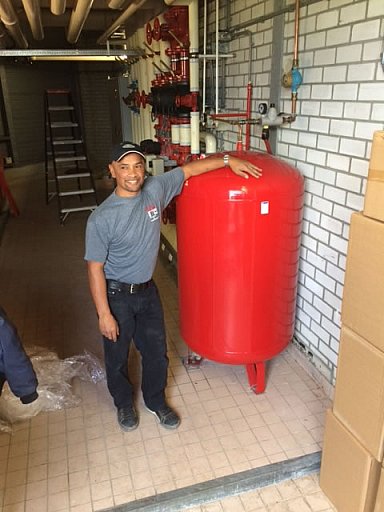 Henry Beck - Eigenaar